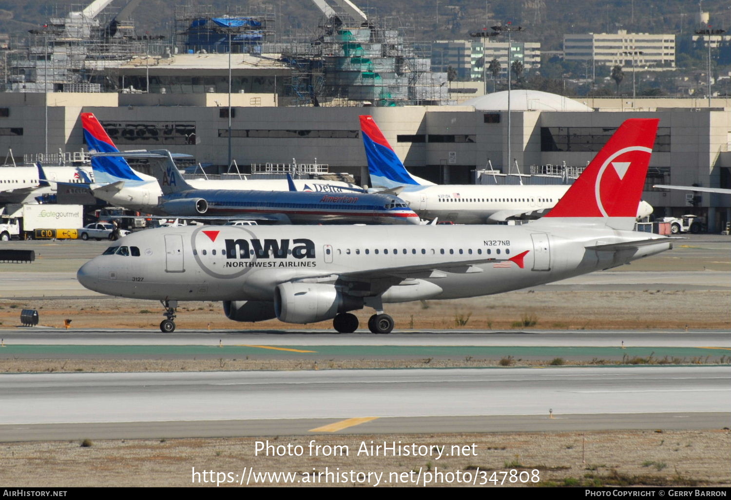 Aircraft Photo of N327NB | Airbus A319-114 | Northwest Airlines | AirHistory.net #347808