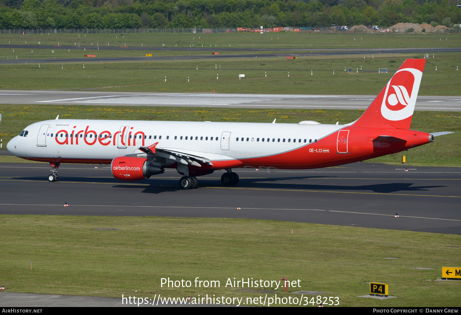 Aircraft Photo of OE-LCI | Airbus A321-211 | Air Berlin | AirHistory.net #348253