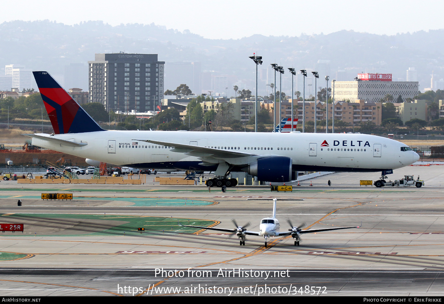 Aircraft Photo of N707DN | Boeing 777-232/LR | Delta Air Lines | AirHistory.net #348572