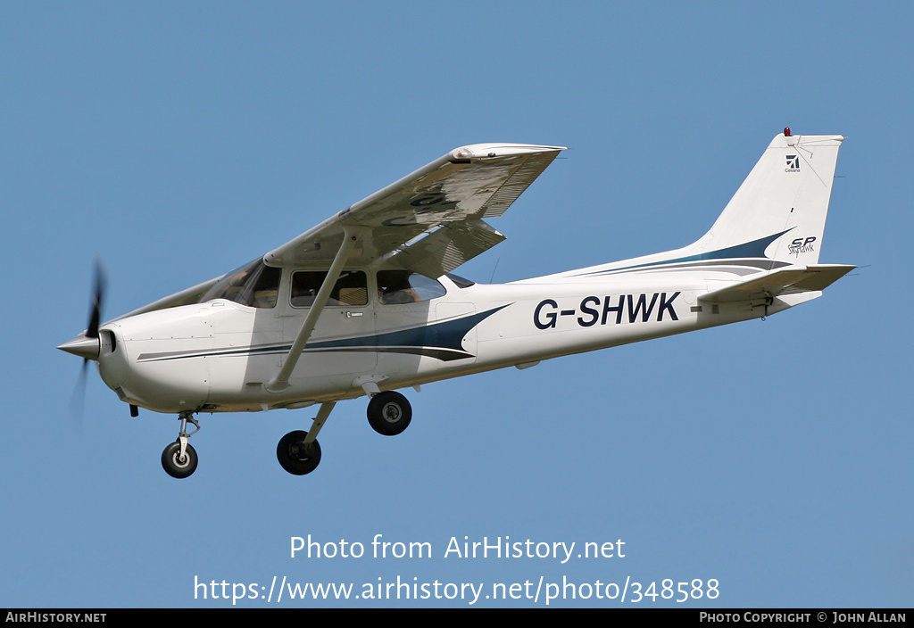 Aircraft Photo of G-SHWK | Cessna 172S Skyhawk SP | AirHistory.net #348588