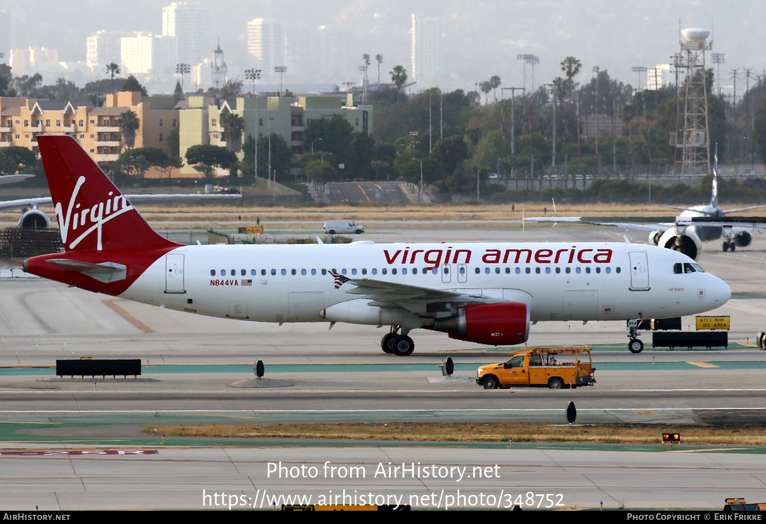 Aircraft Photo of N844VA | Airbus A320-214 | Virgin America | AirHistory.net #348752