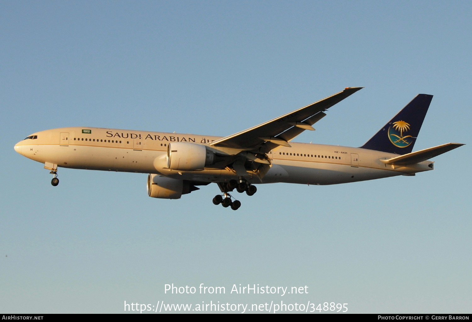 Aircraft Photo of HZ-AKH | Boeing 777-268/ER | Saudi Arabian Airlines | AirHistory.net #348895