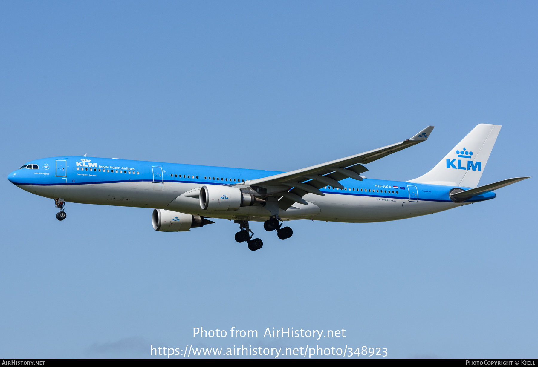 Aircraft Photo of PH-AKA | Airbus A330-303 | KLM - Royal Dutch Airlines | AirHistory.net #348923