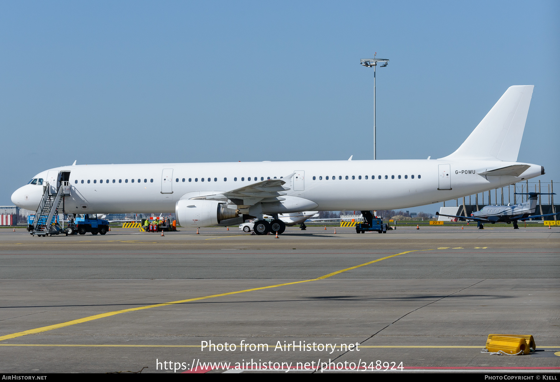 Aircraft Photo of G-POWU | Airbus A321-211 | AirHistory.net #348924