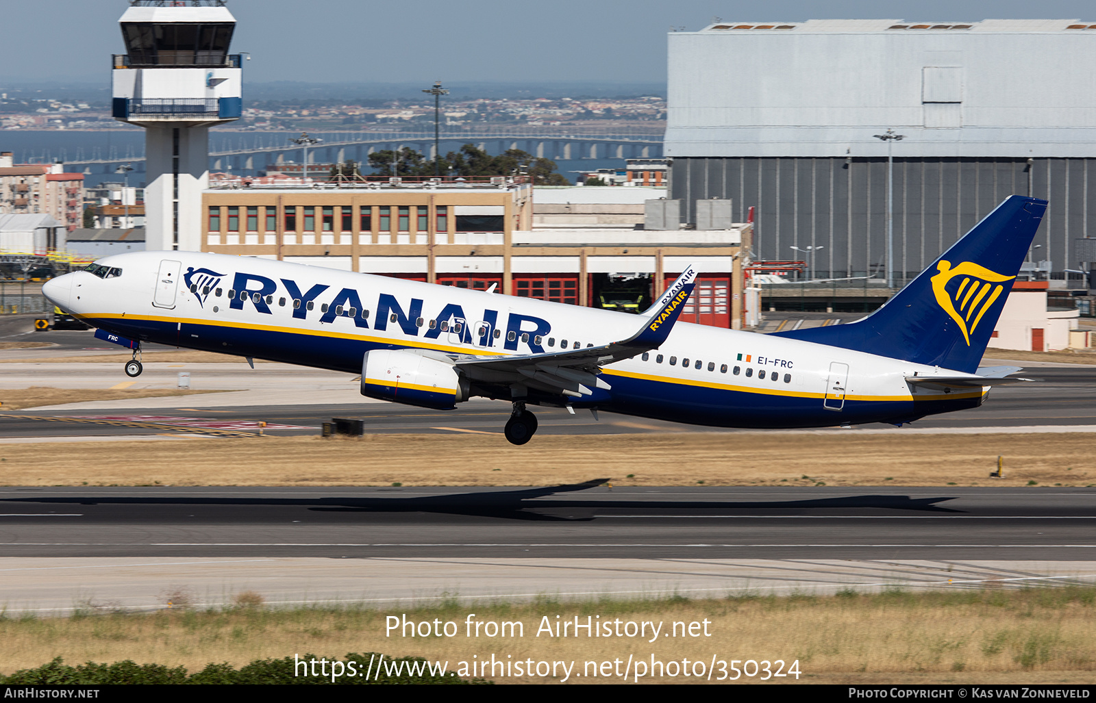 Aircraft Photo of EI-FRC | Boeing 737-8AS | Ryanair | AirHistory.net #350324