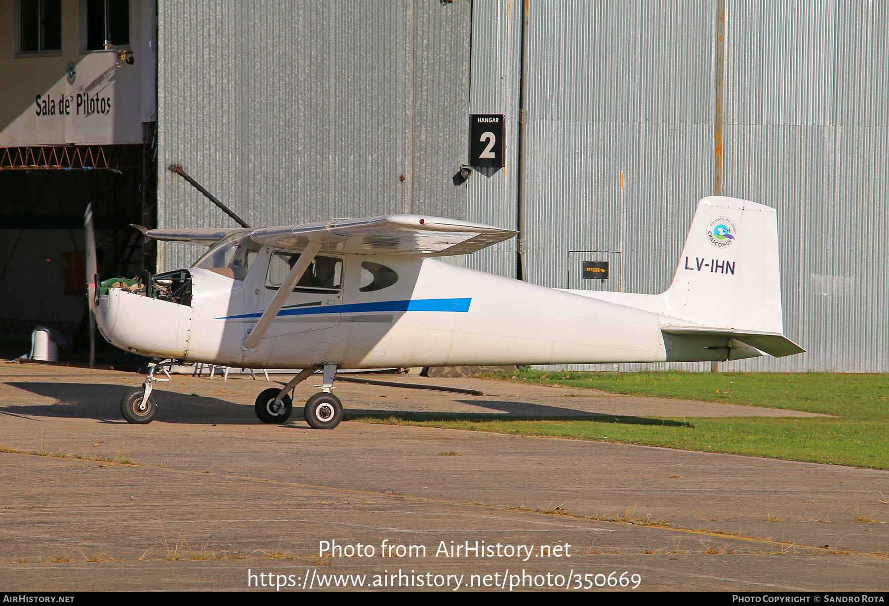 Aircraft Photo of LV-IHN | Cessna 150 | Escuela de Vuelo Chascomús | AirHistory.net #350669