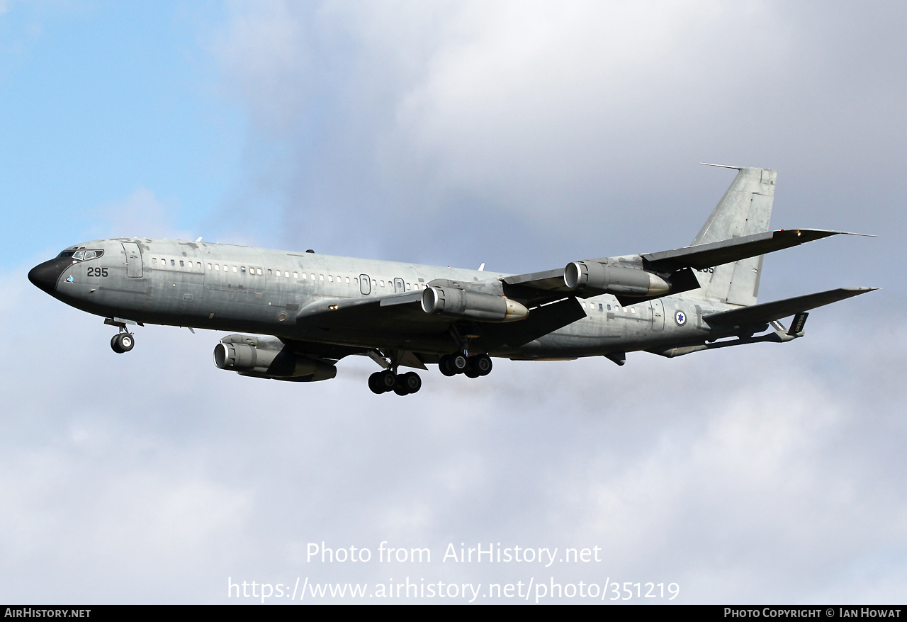 Aircraft Photo of 295 | Boeing 707-366C(KC) | Israel - Air Force | AirHistory.net #351219