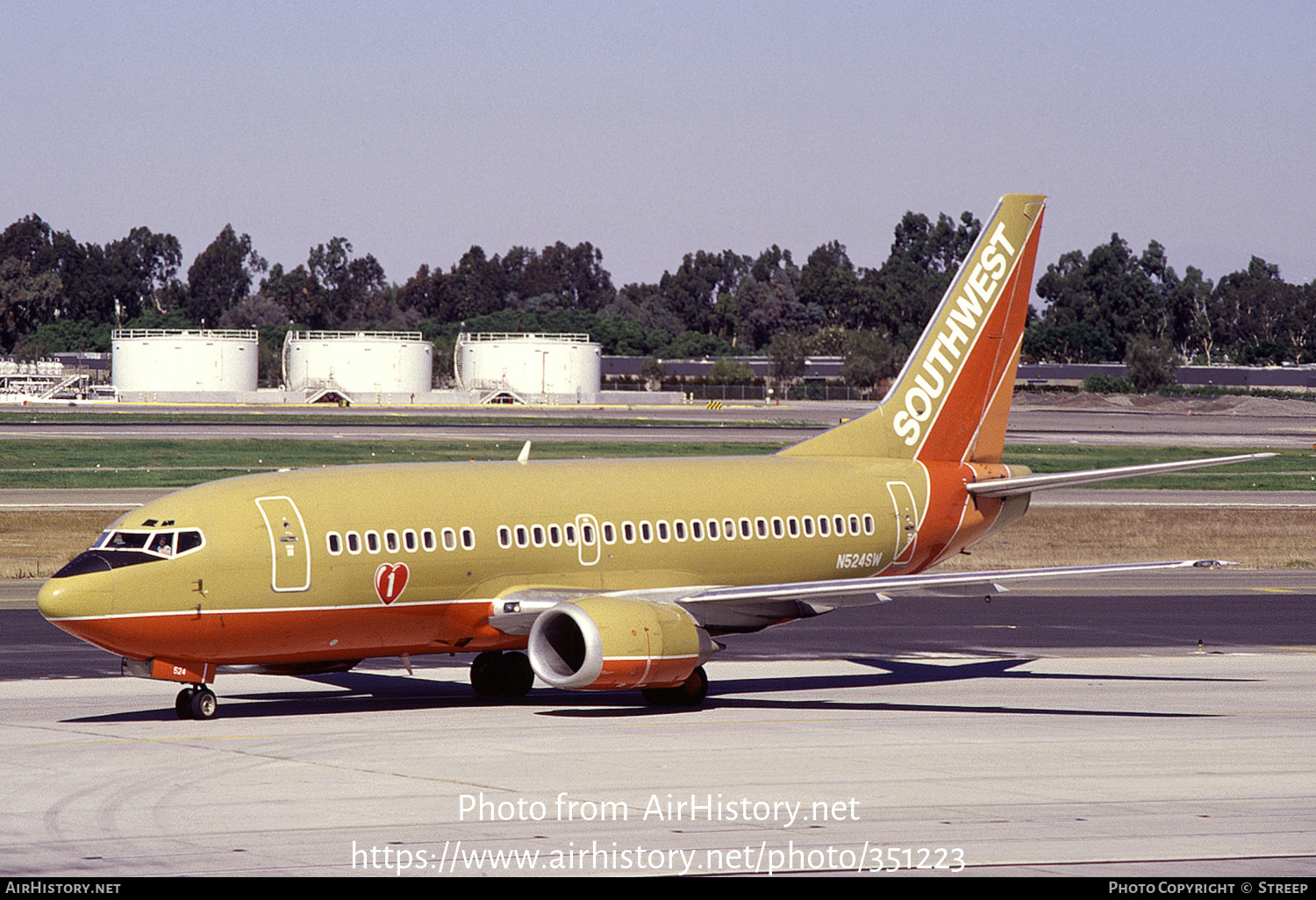 Aircraft Photo of N524SW | Boeing 737-5H4 | Southwest Airlines | AirHistory.net #351223