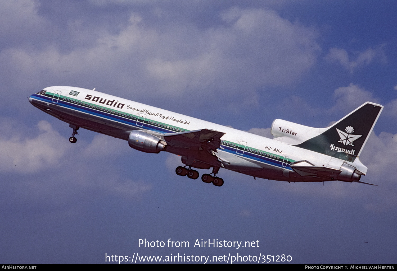 Aircraft Photo of HZ-AHJ | Lockheed L-1011-385-1-15 TriStar 200 | Saudia - Saudi Arabian Airlines | AirHistory.net #351280