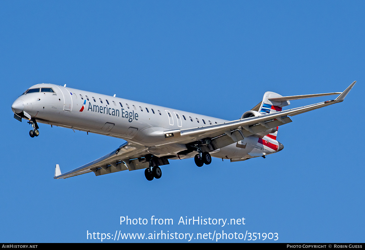 Aircraft Photo of N952LR | Bombardier CRJ-900LR (CL-600-2D24) | American Eagle | AirHistory.net #351903