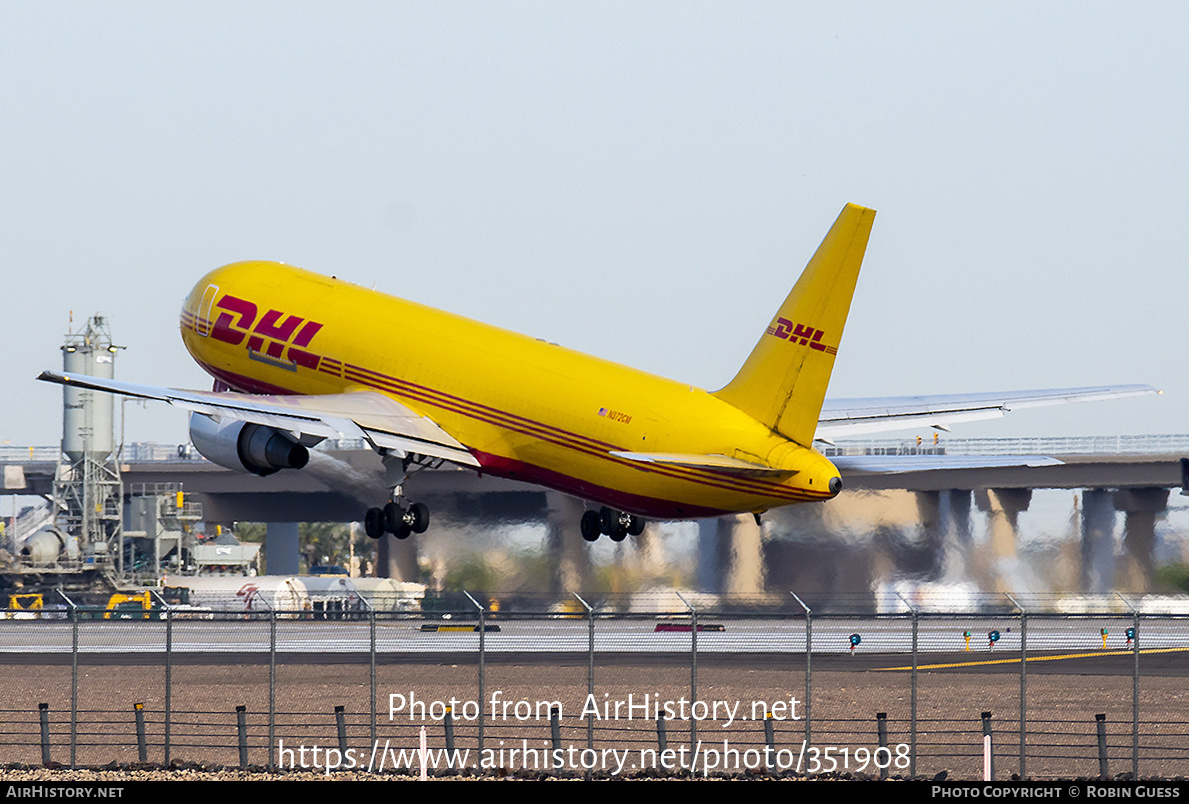 Aircraft Photo of N372CM | Boeing 767-338/ER(BDSF) | DHL International | AirHistory.net #351908