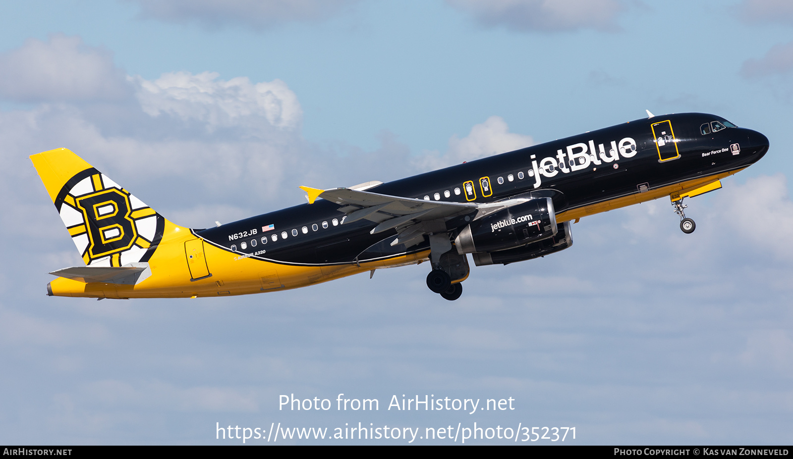 Aircraft Photo of N632JB | Airbus A320-232 | JetBlue Airways | AirHistory.net #352371
