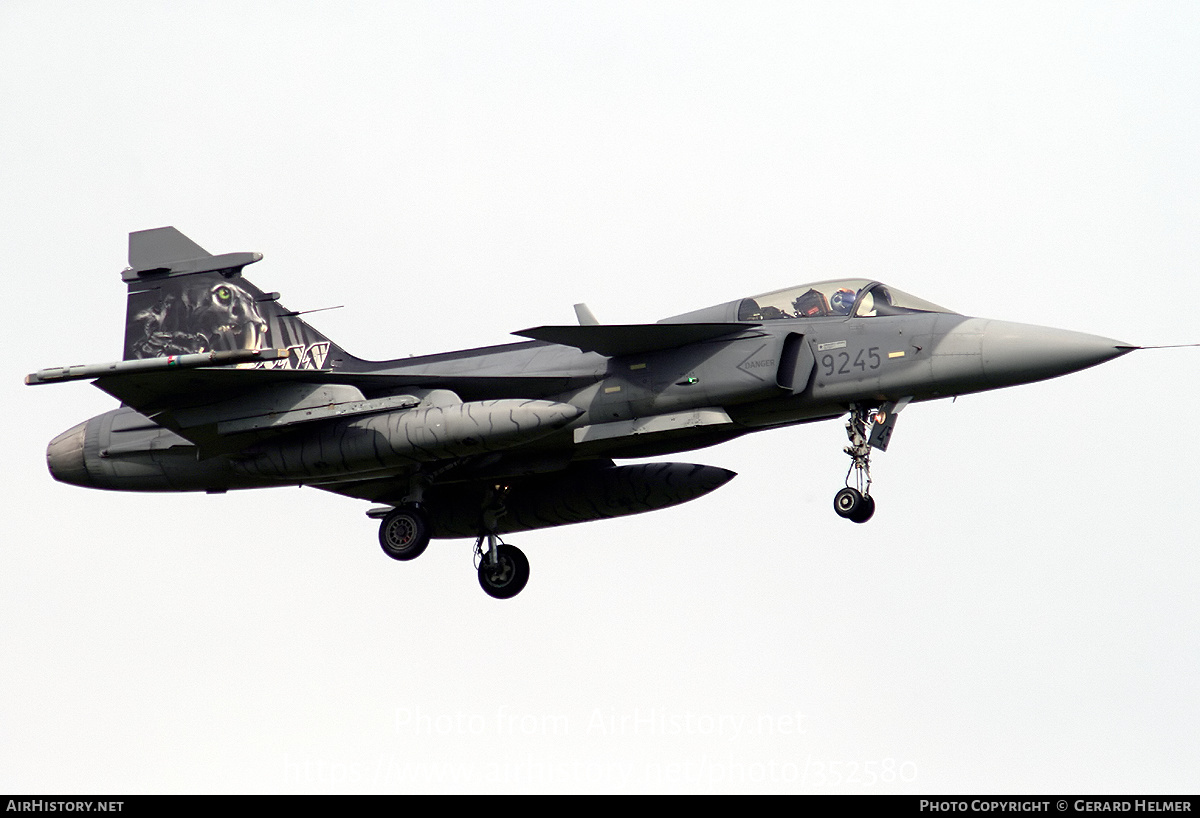 Aircraft Photo of 9245 | Saab JAS 39C Gripen | Czechia - Air Force | AirHistory.net #352580