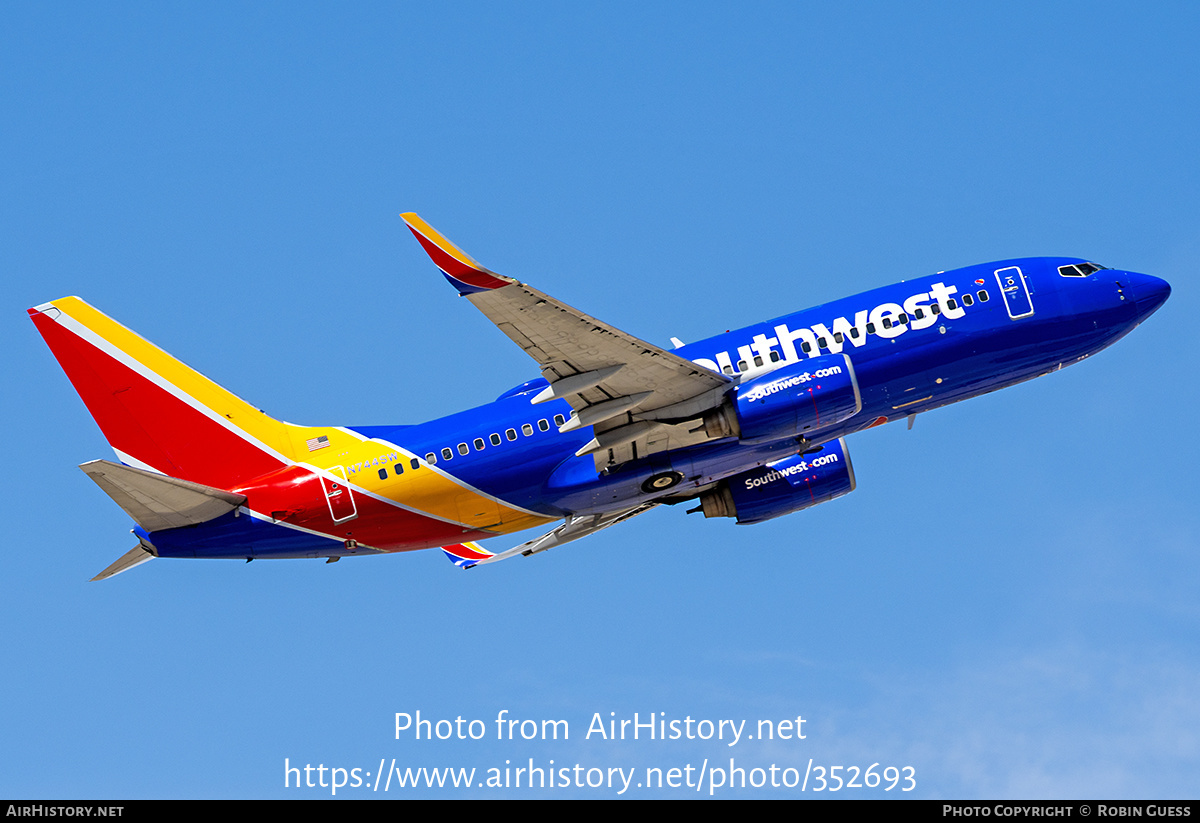 Aircraft Photo of N744SW | Boeing 737-7H4 | Southwest Airlines | AirHistory.net #352693