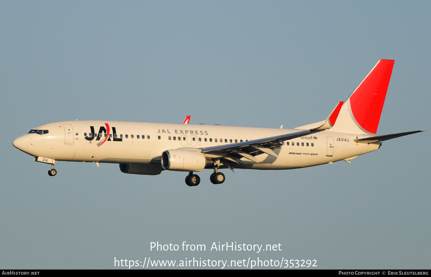 Aircraft Photo of JA314J | Boeing 737-846 | JAL Express - JAL | AirHistory.net #353292