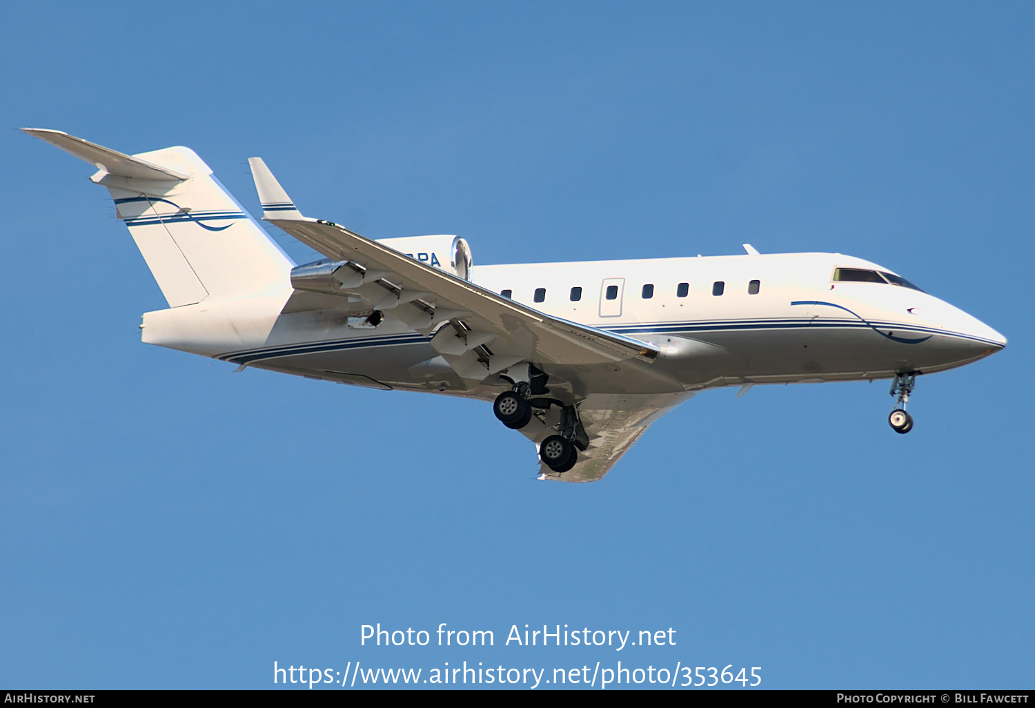 Aircraft Photo of C-GQPA | Bombardier Challenger 604 (CL-600-2B16) | AirHistory.net #353645