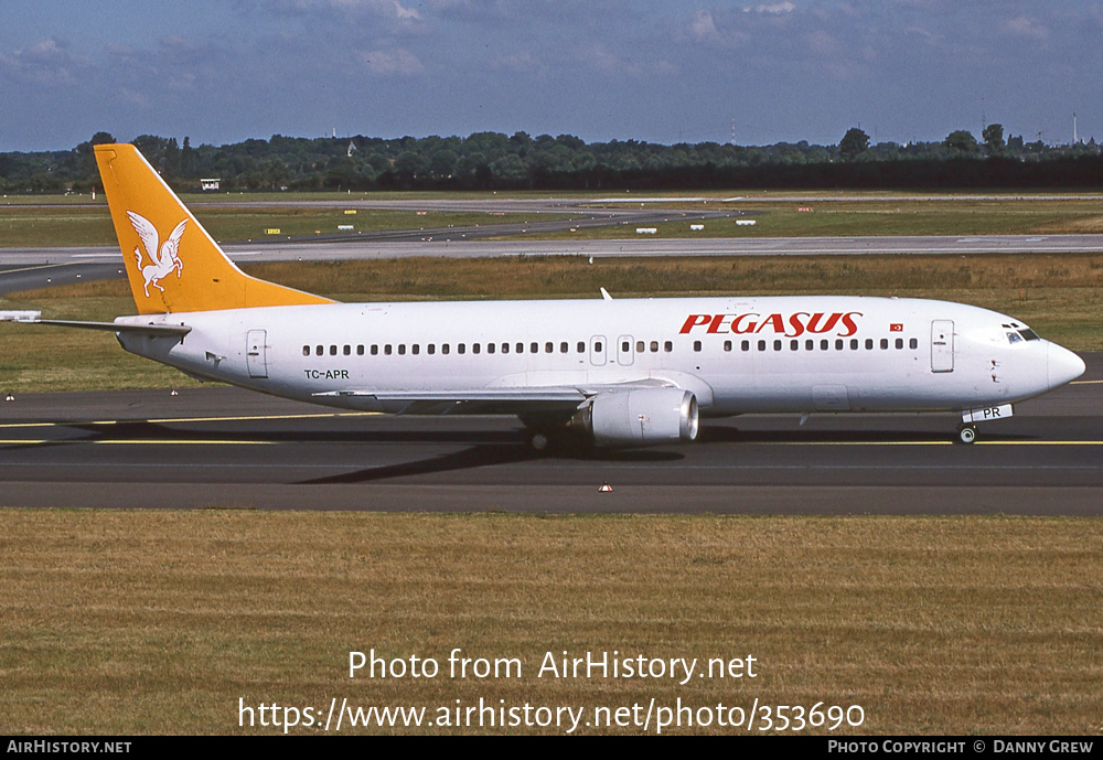 Aircraft Photo of TC-APR | Boeing 737-4Y0 | Pegasus Airlines | AirHistory.net #353690