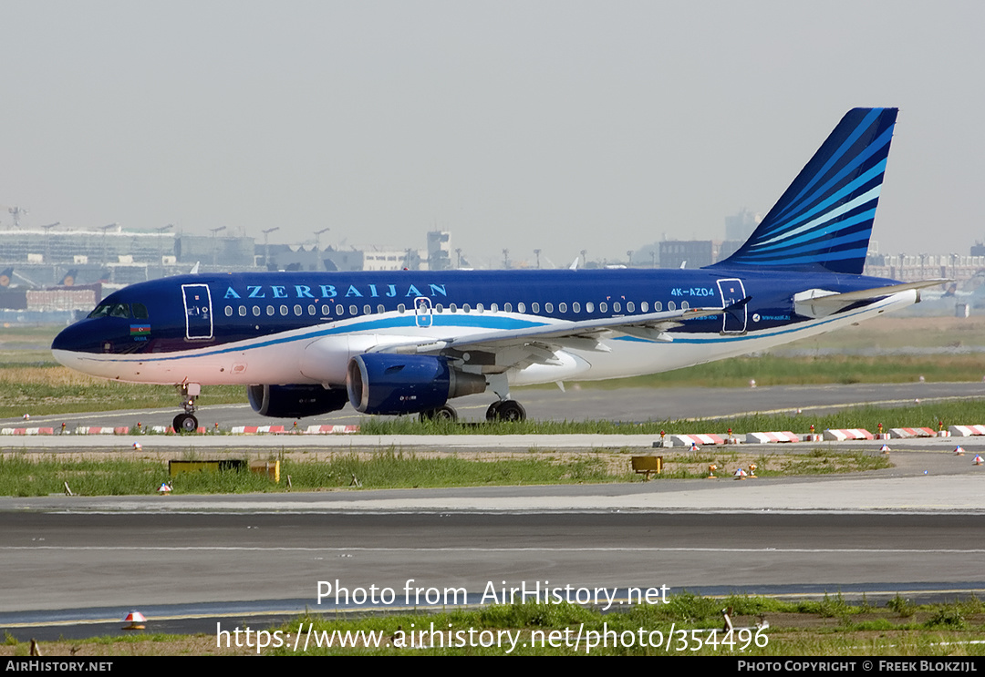 Aircraft Photo of 4K-AZ04 | Airbus A319-111 | Azerbaijan Airlines - AZAL - AHY | AirHistory.net #354496