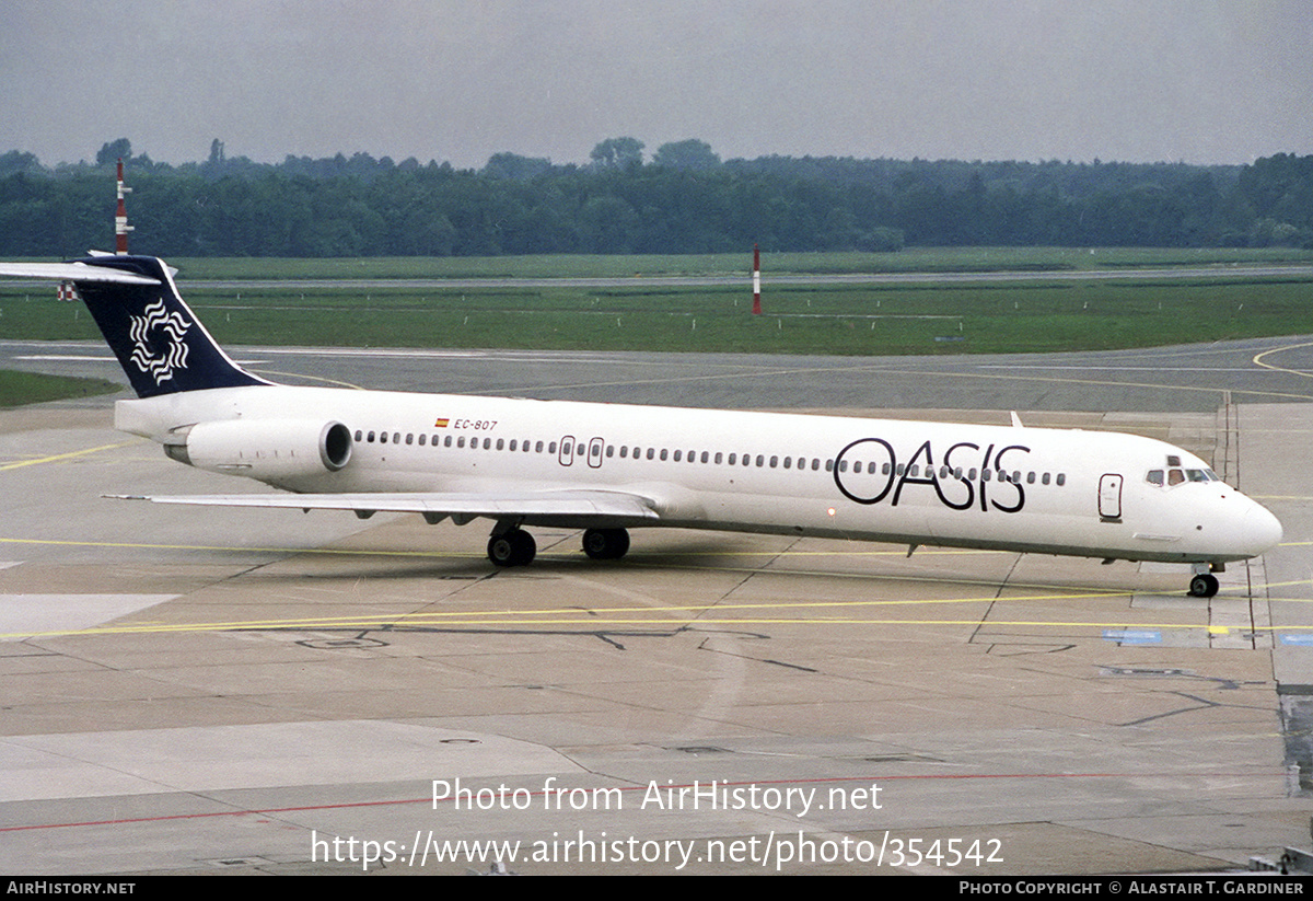 Aircraft Photo of EC-807 | McDonnell Douglas MD-83 (DC-9-83) | Oasis International Airlines | AirHistory.net #354542