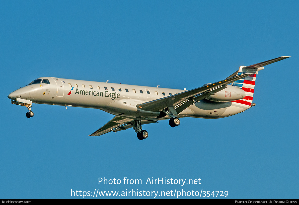 Aircraft Photo of N616AE | Embraer ERJ-145LR (EMB-145LR) | American Eagle | AirHistory.net #354729