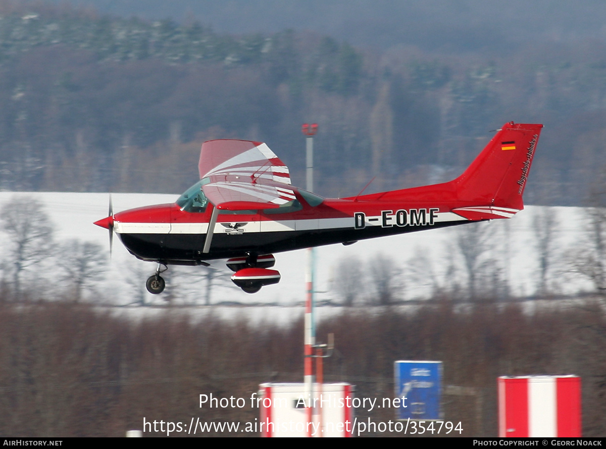 Aircraft Photo of D-EOMF | Cessna 172N Skyhawk | Flugschule Stahnke | AirHistory.net #354794