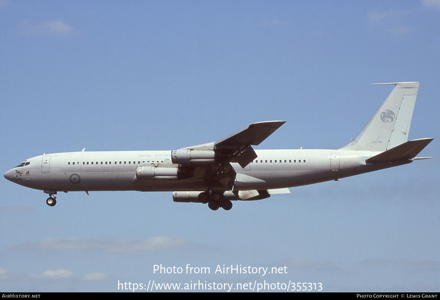 Aircraft Photo of A20-261 | Boeing 707-368C | Australia - Air Force | AirHistory.net #355313