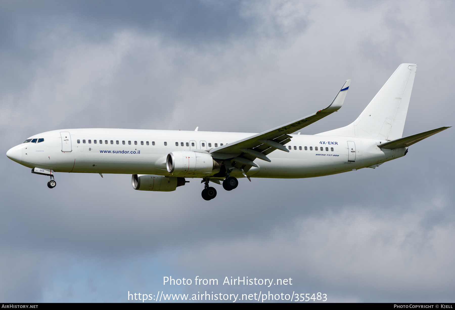 Aircraft Photo of 4X-EKR | Boeing 737-804 | Sun d'Or International Airlines | AirHistory.net #355483