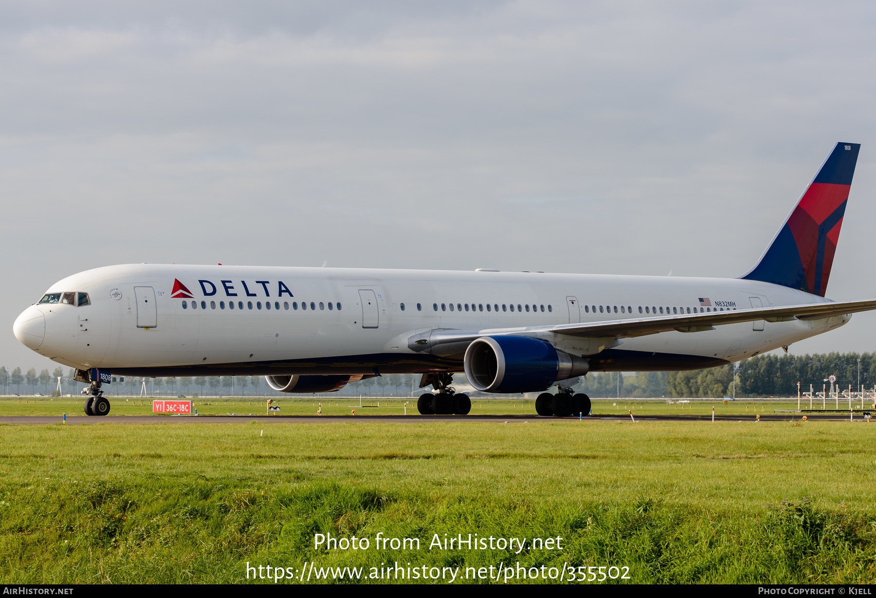 Aircraft Photo of N832MH | Boeing 767-432/ER | Delta Air Lines | AirHistory.net #355502