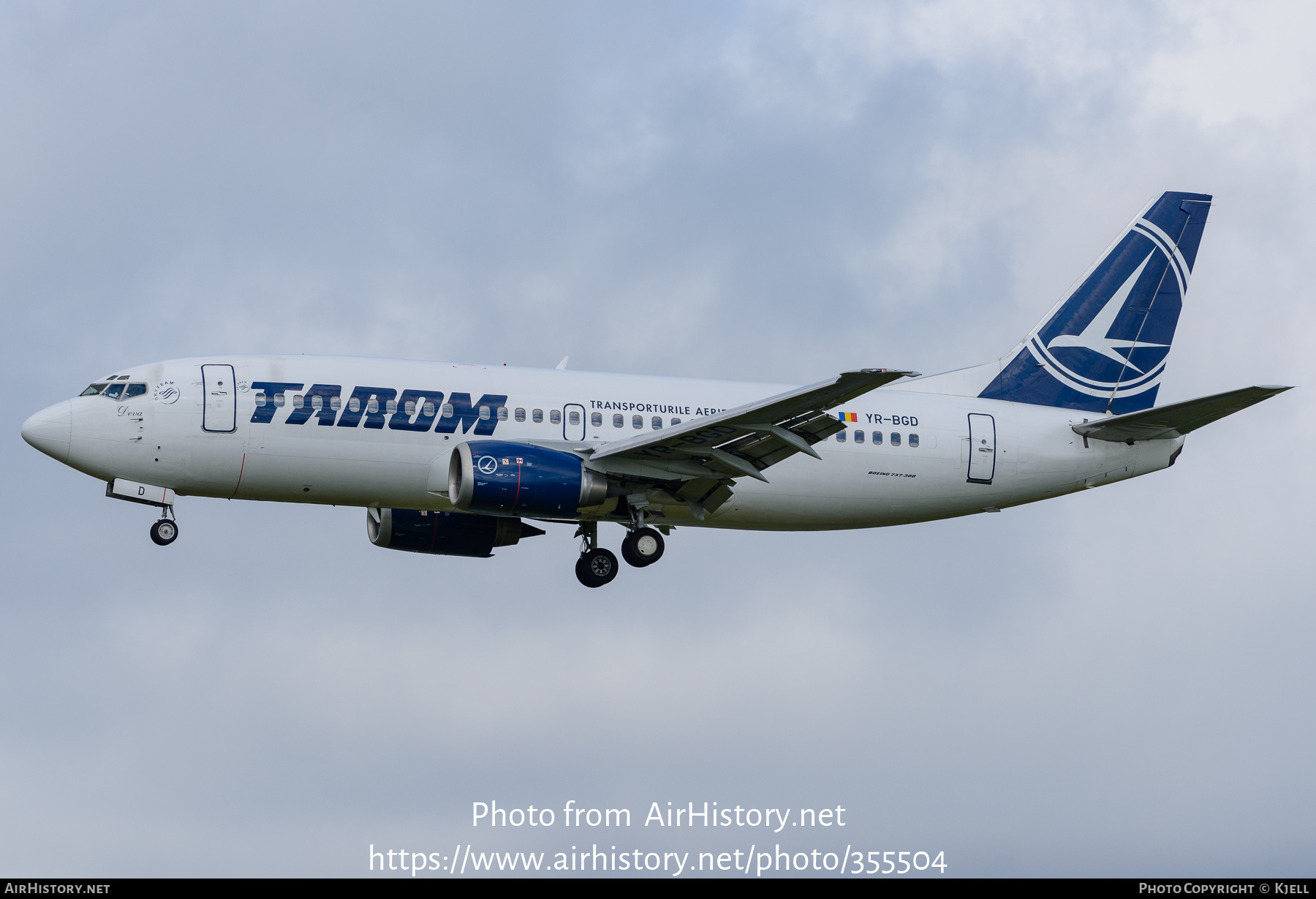 Aircraft Photo of YR-BGD | Boeing 737-38J | TAROM - Transporturile Aeriene Române | AirHistory.net #355504