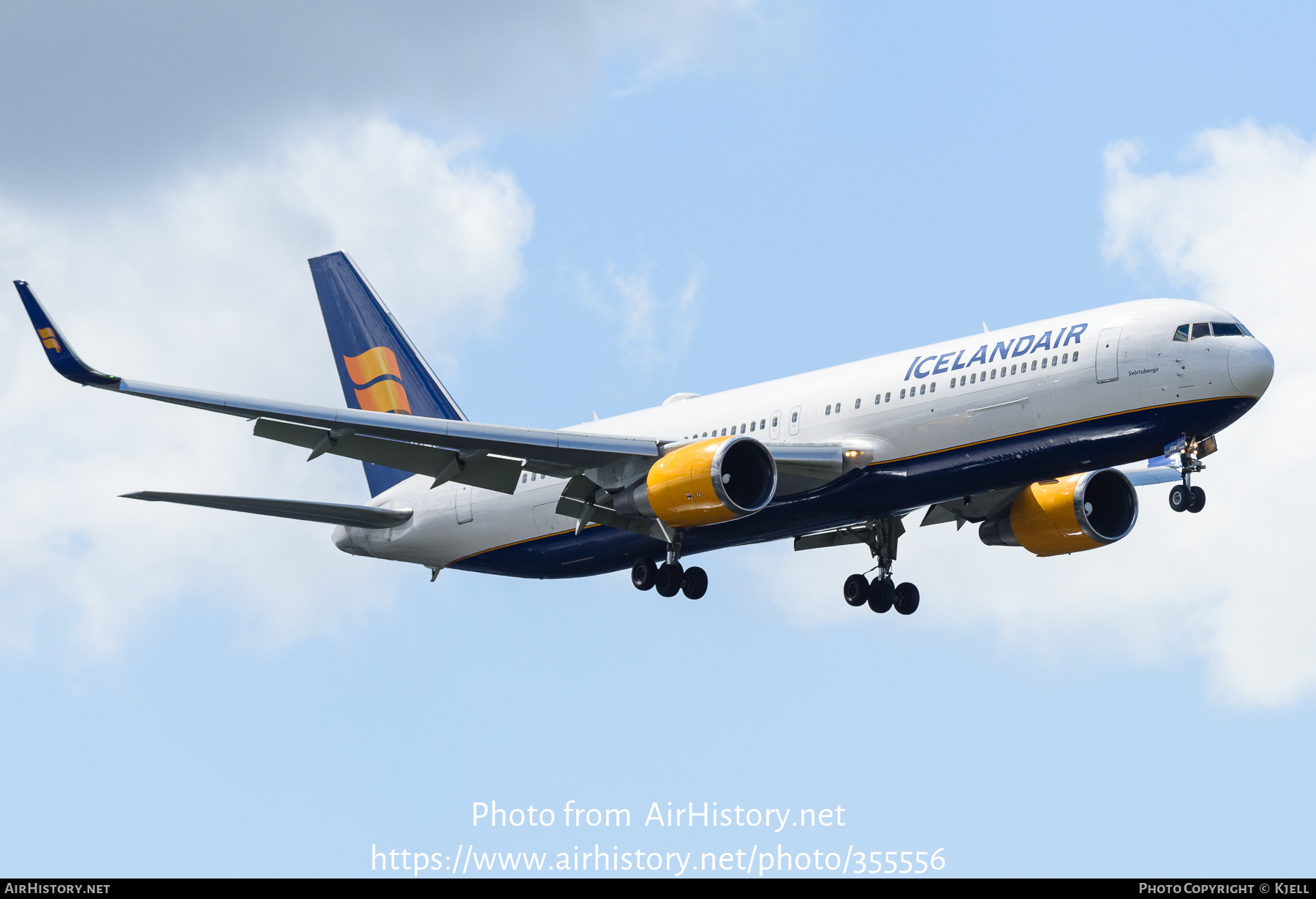 Aircraft Photo of TF-ISN | Boeing 767-319/ER | Icelandair | AirHistory.net #355556