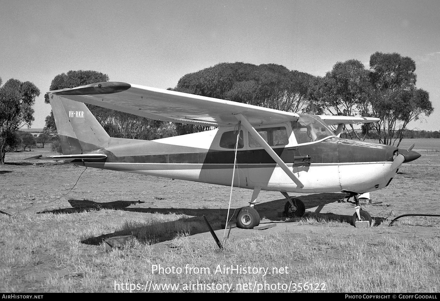 Aircraft Photo of VH-RKR | Cessna 172A | AirHistory.net #356122