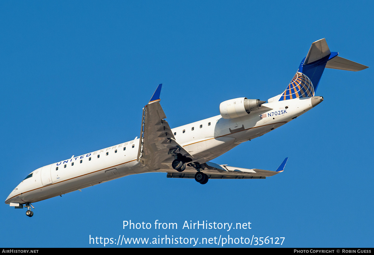 Aircraft Photo of N702SK | Bombardier CRJ-701ER (CL-600-2C10) | United Express | AirHistory.net #356127