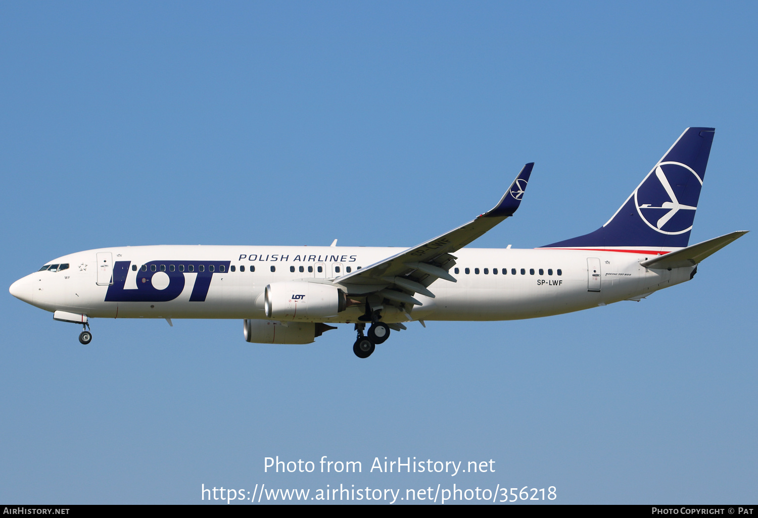 Aircraft Photo of SP-LWF | Boeing 737-86N | LOT Polish Airlines - Polskie Linie Lotnicze | AirHistory.net #356218