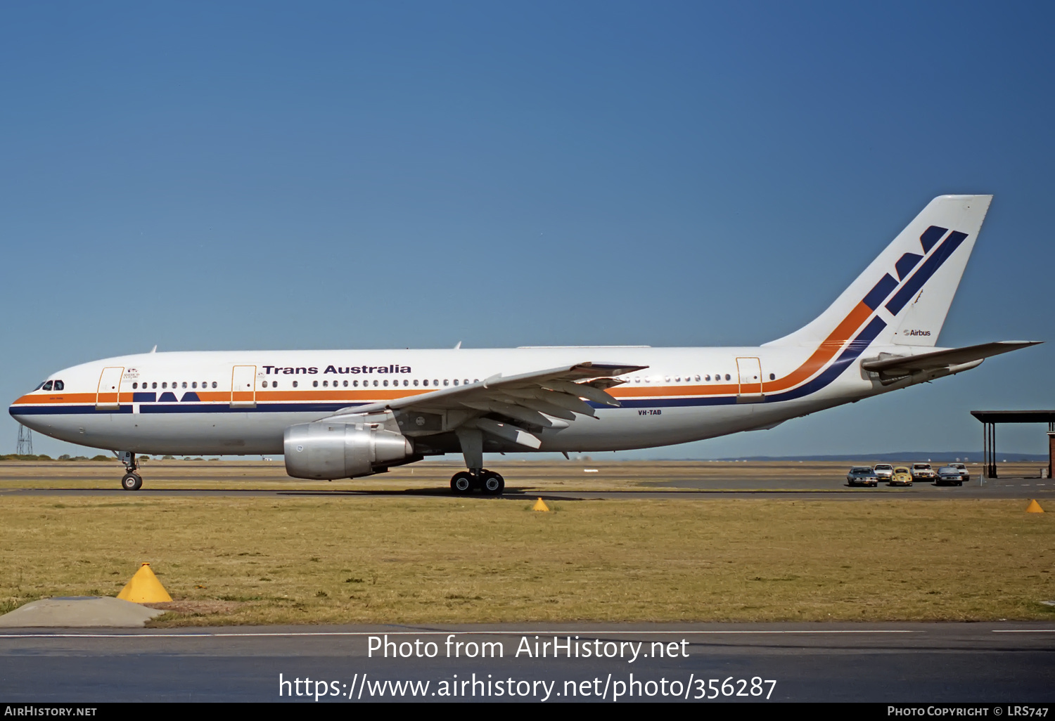 Aircraft Photo of VH-TAB | Airbus A300B4-203 | Trans-Australia Airlines - TAA | AirHistory.net #356287