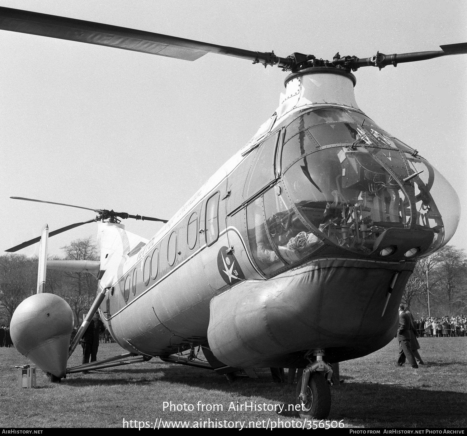 Aircraft Photo of N74058 | Vertol 44A | Vertol Aircraft Corporation | AirHistory.net #356506