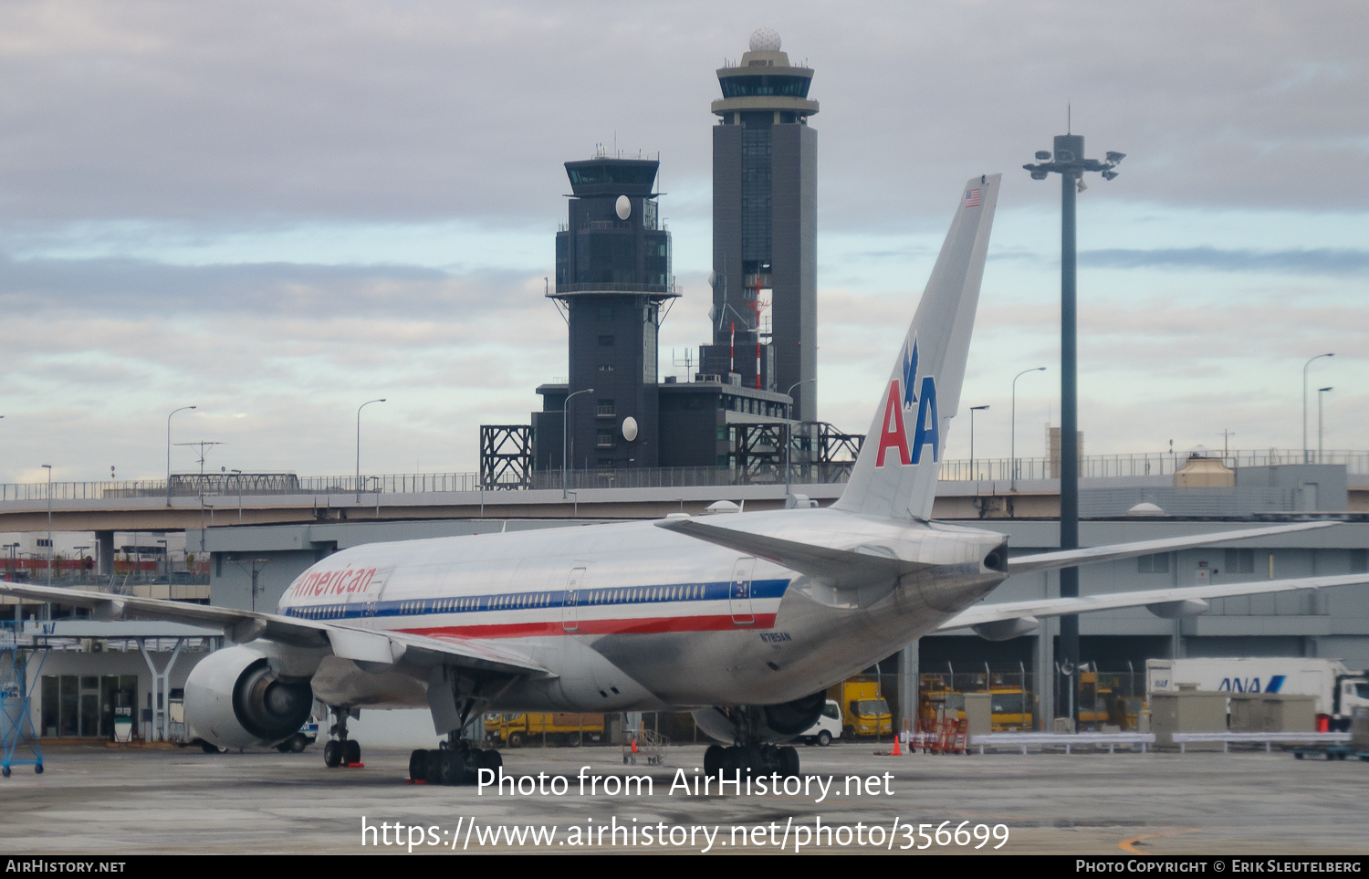 Aircraft Photo of N785AN | Boeing 777-223/ER | American Airlines | AirHistory.net #356699