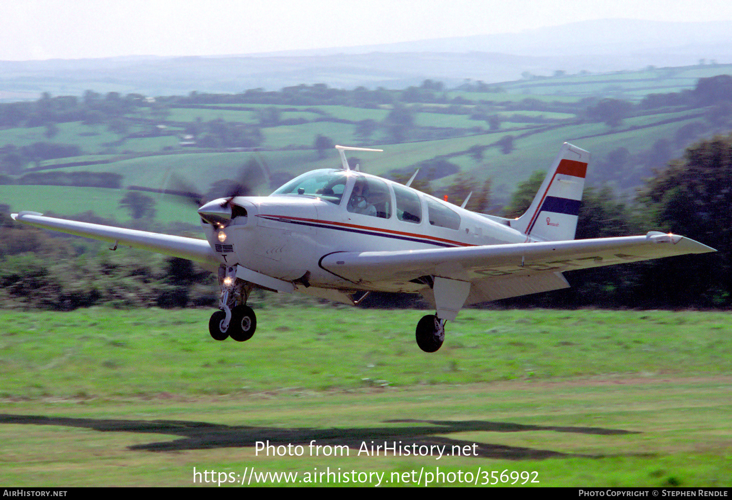 Aircraft Photo of G-BTZA | Beech F33A Bonanza | AirHistory.net #356992