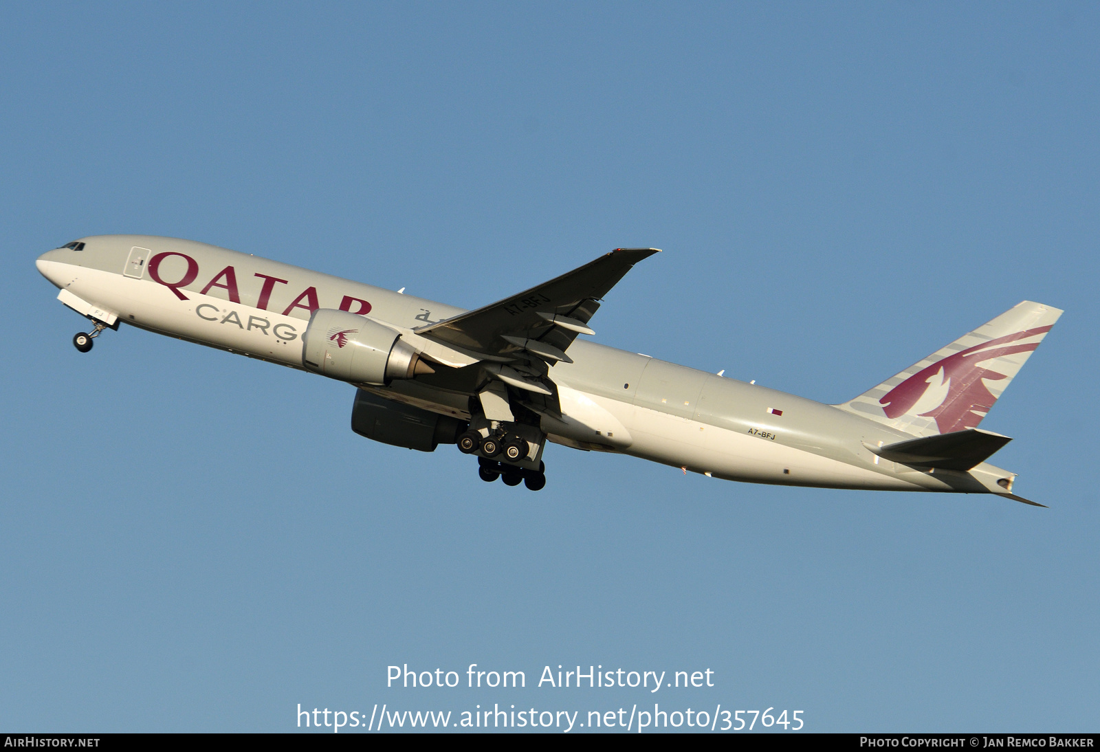 Aircraft Photo of A7-BFJ | Boeing 777-FDZ | Qatar Airways Cargo | AirHistory.net #357645