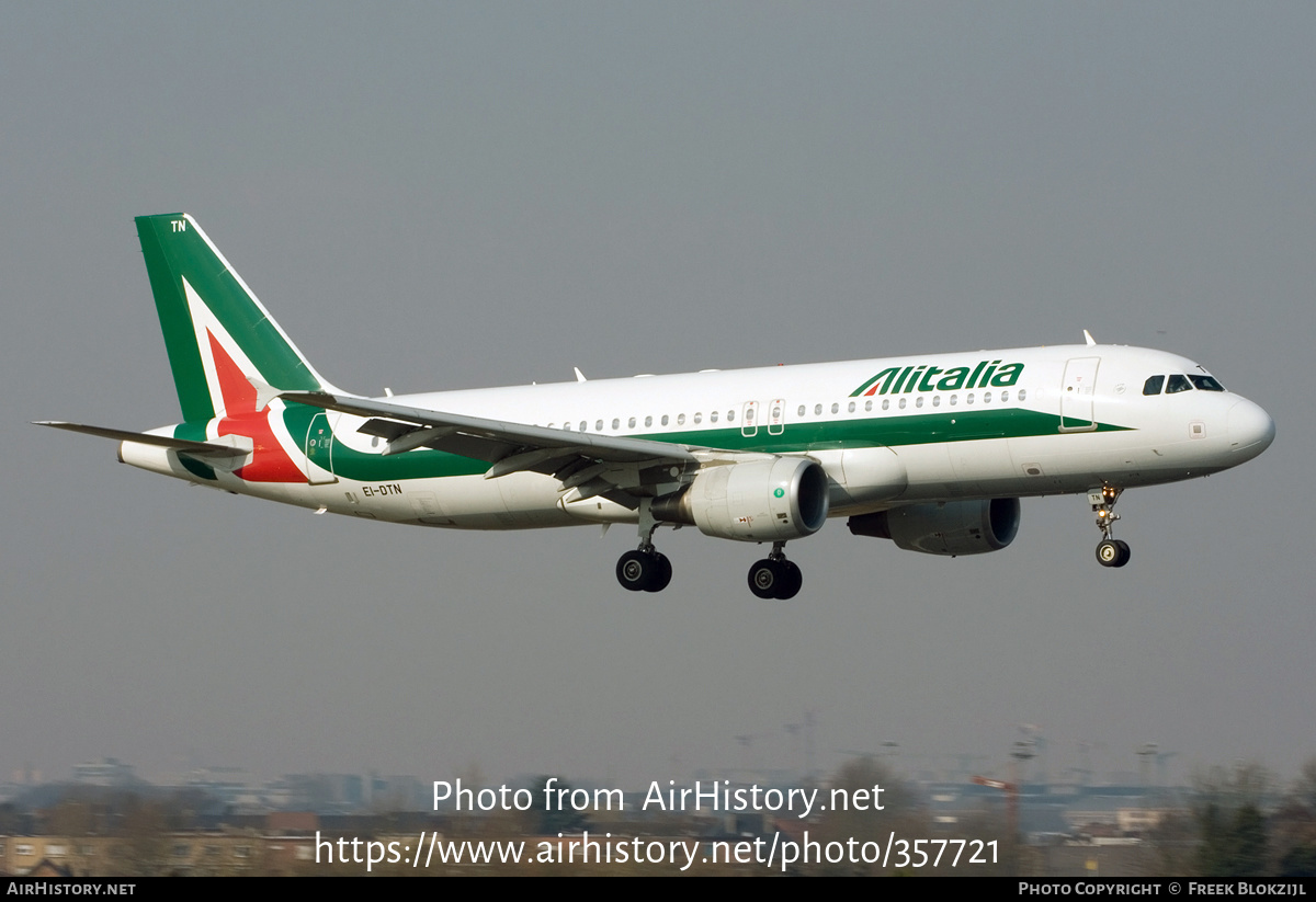 Aircraft Photo of EI-DTN | Airbus A320-216 | Alitalia | AirHistory.net #357721