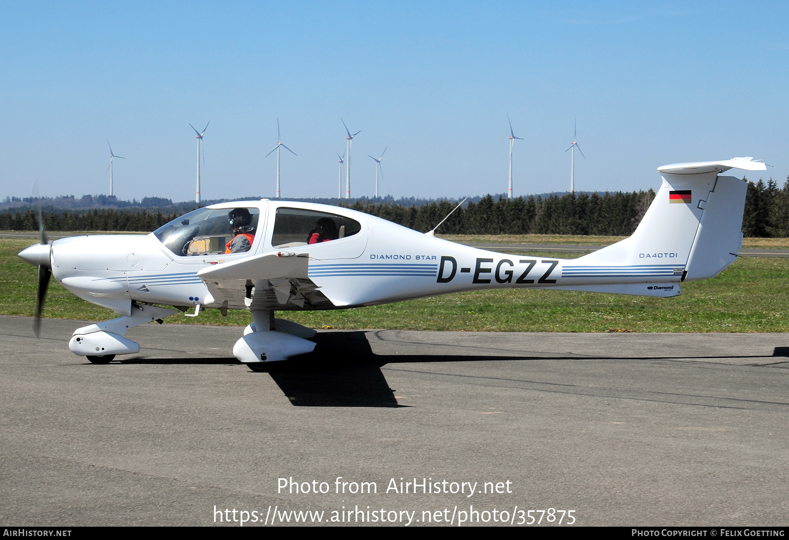 Aircraft Photo of D-EGZZ | Diamond DA40D Diamond Star TDI | AirHistory.net #357875