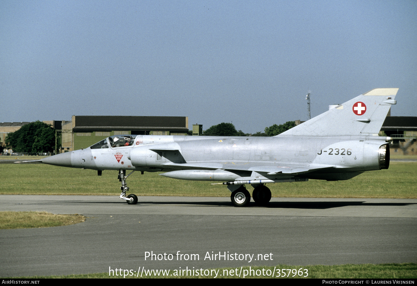 Aircraft Photo of J-2326 | Dassault Mirage IIIS | Switzerland - Air Force | AirHistory.net #357963