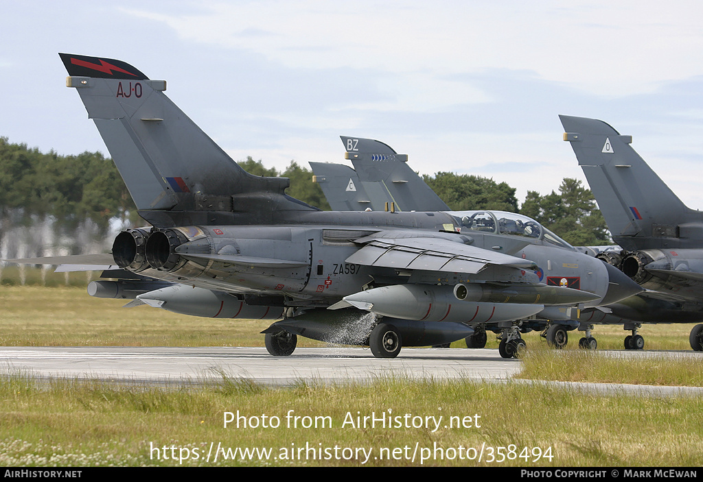 Aircraft Photo of ZA597 | Panavia Tornado GR4 | UK - Air Force | AirHistory.net #358494