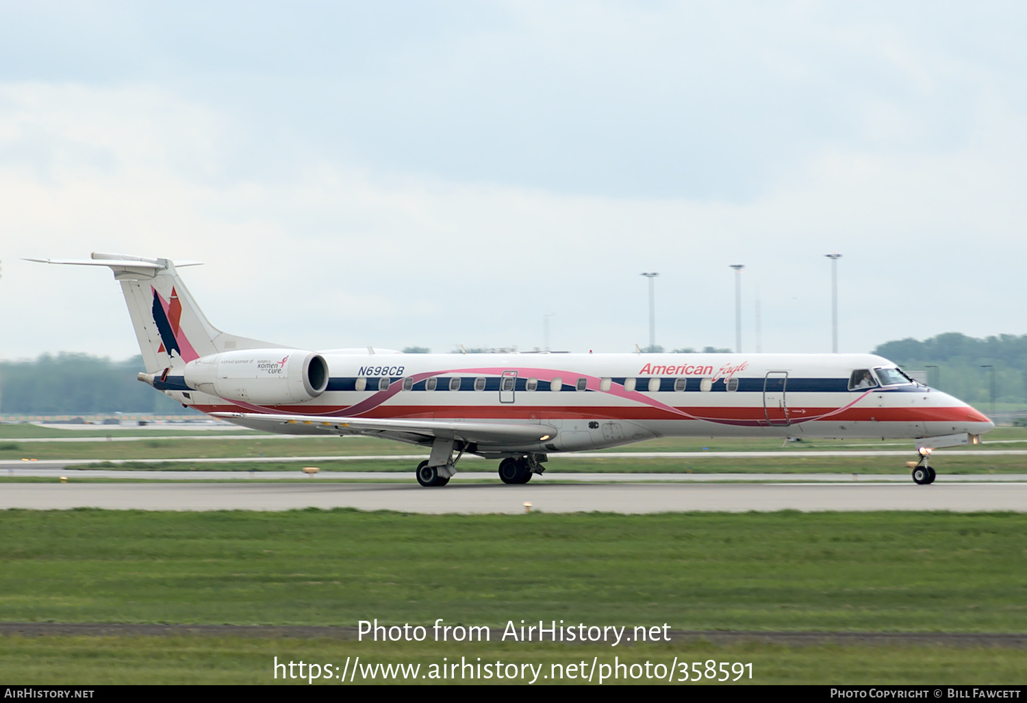 Aircraft Photo of N698CB | Embraer ERJ-145LR (EMB-145LR) | American Eagle | AirHistory.net #358591