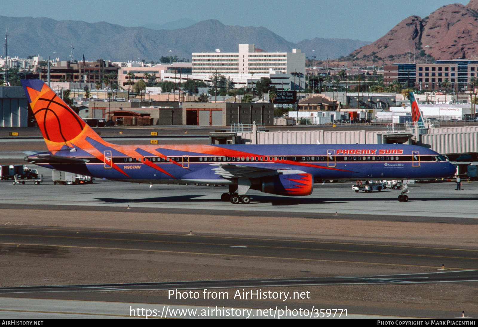 Aircraft Photo of N907AW | Boeing 757-225 | America West Airlines | AirHistory.net #359771