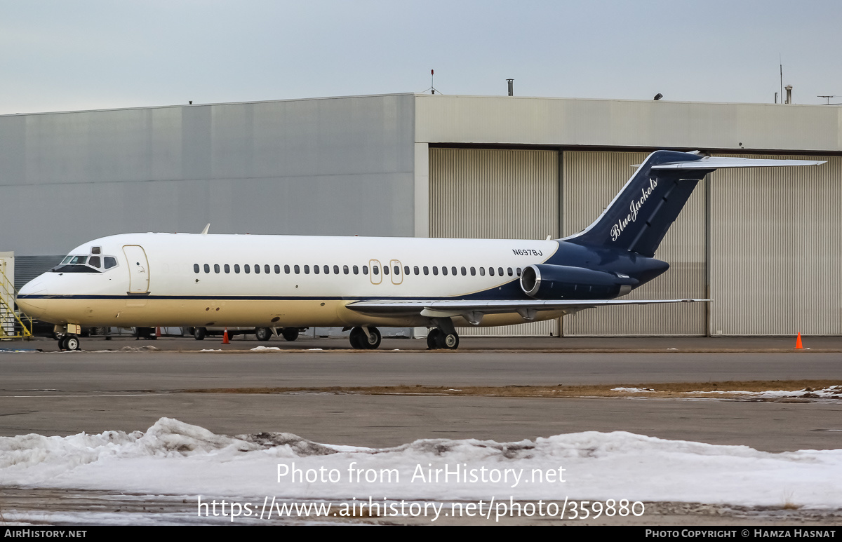 Aircraft Photo of N697BJ | McDonnell Douglas DC-9-32 | Columbus Blue Jackets | AirHistory.net #359880