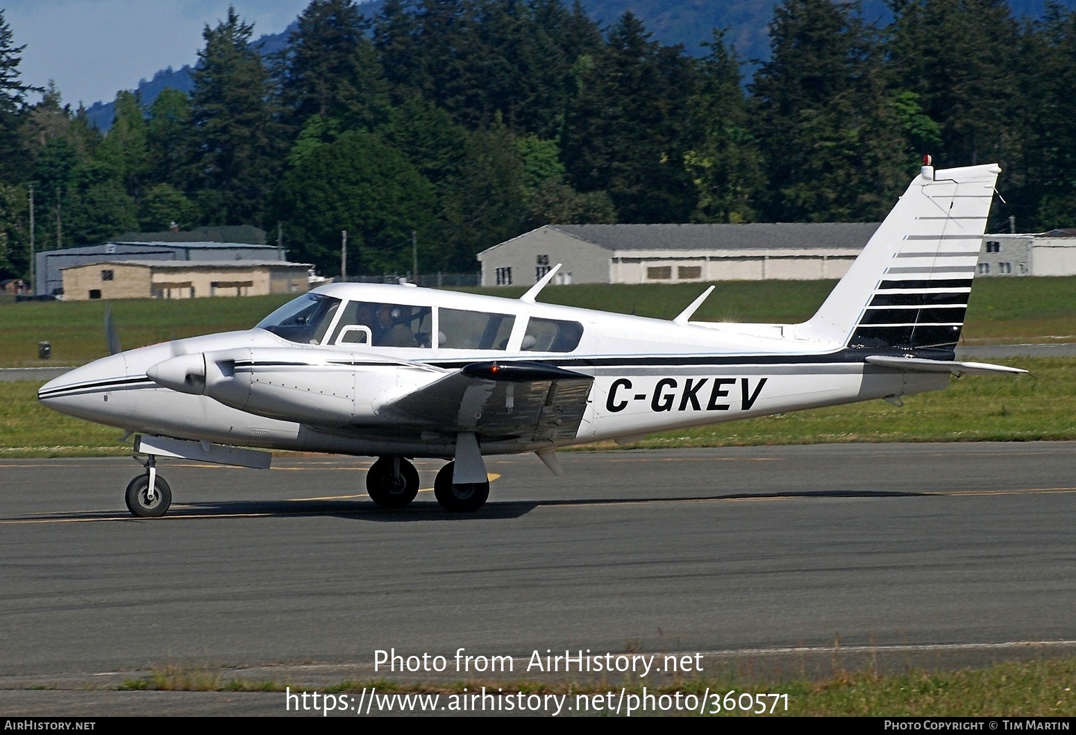 Aircraft Photo of C-GKEV | Piper PA-30-160 Twin Comanche B | AirHistory.net #360571