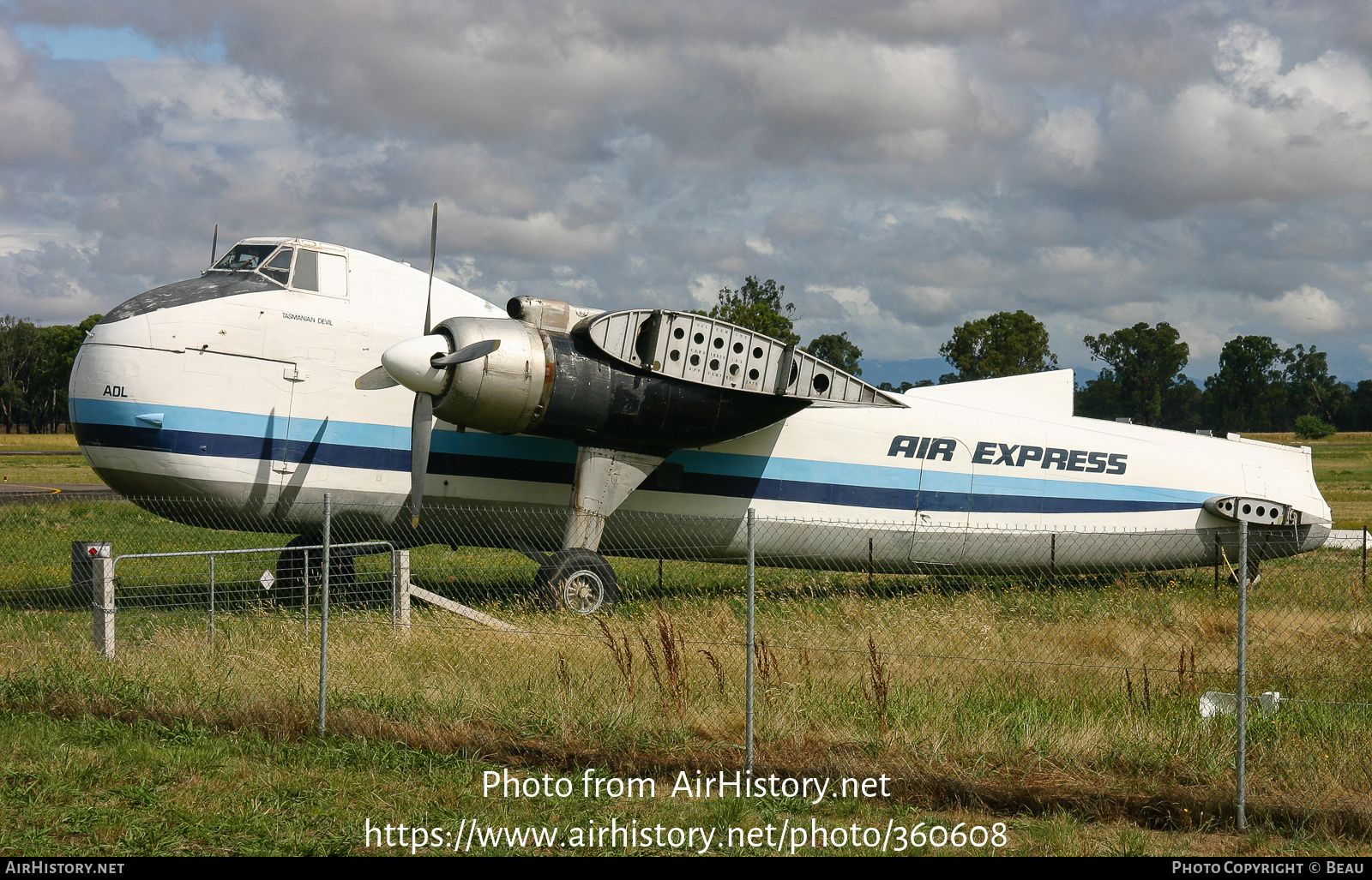 Aircraft Photo of VH-ADL | Bristol 170 Freighter Mk31 | Air Express | AirHistory.net #360608