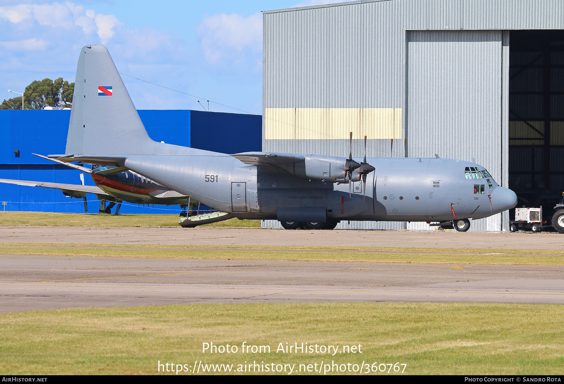 Aircraft Photo of 591 | Lockheed C-130B Hercules (L-282) | Uruguay - Air Force | AirHistory.net #360767