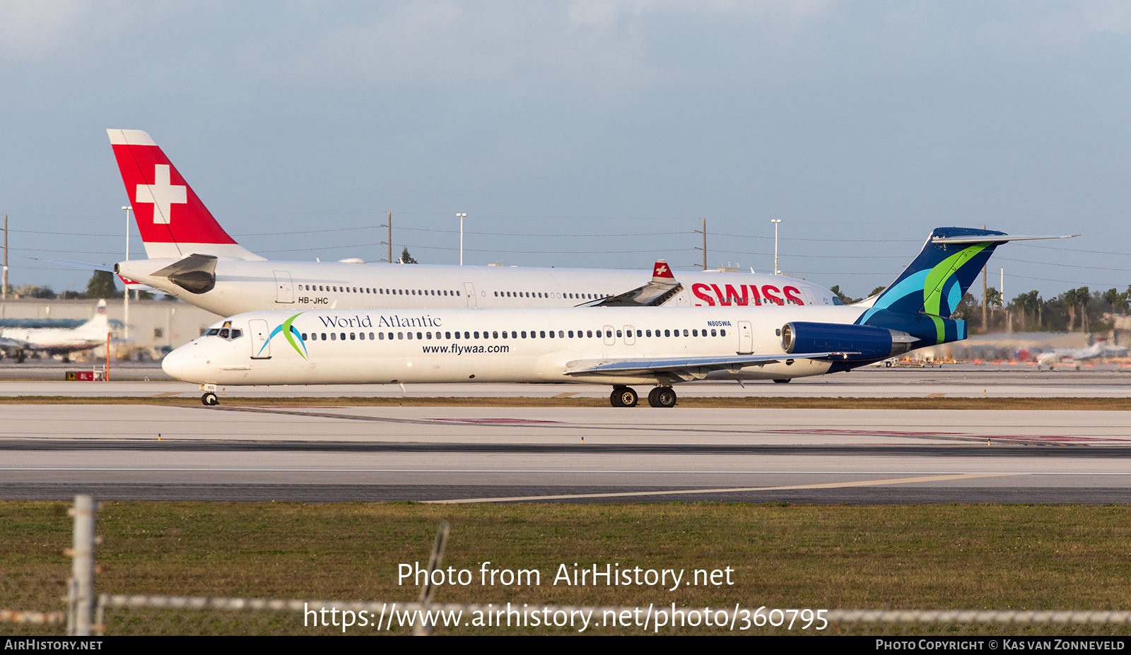 Aircraft Photo of N805WA | McDonnell Douglas MD-83 (DC-9-83) | World Atlantic Airlines | AirHistory.net #360795