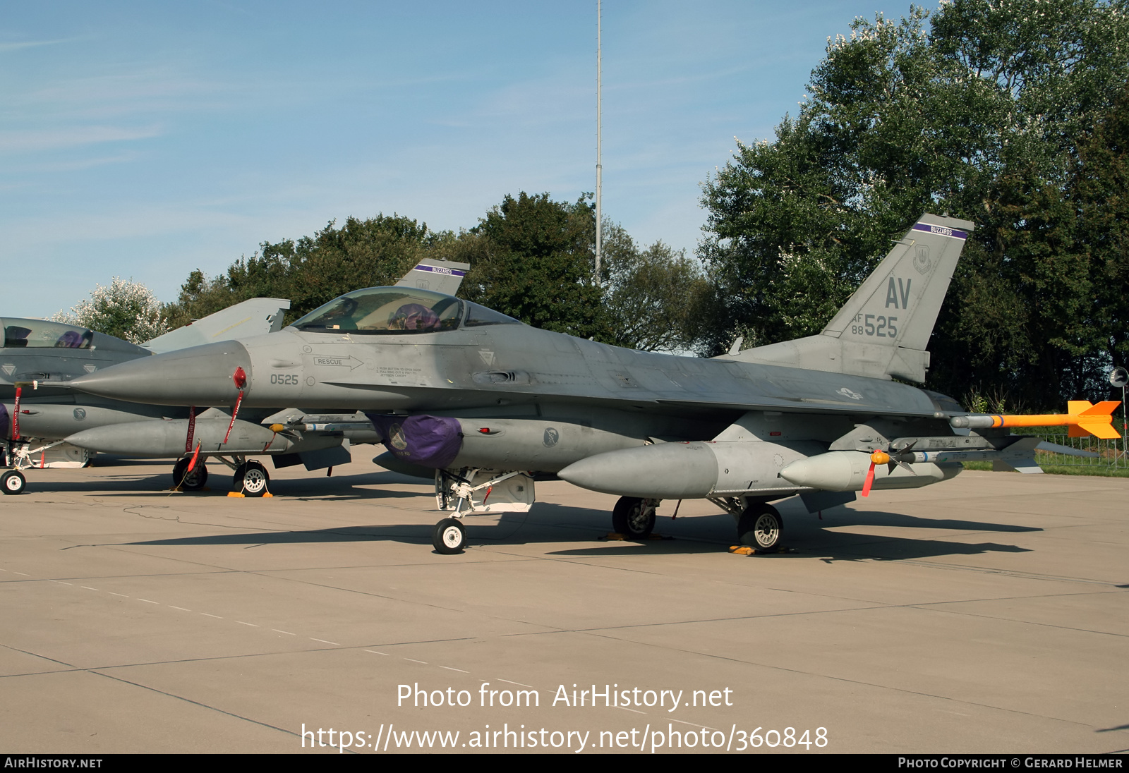 Aircraft Photo of 88-0525 / AF88-525 | General Dynamics F-16CG Night Falcon | USA - Air Force | AirHistory.net #360848